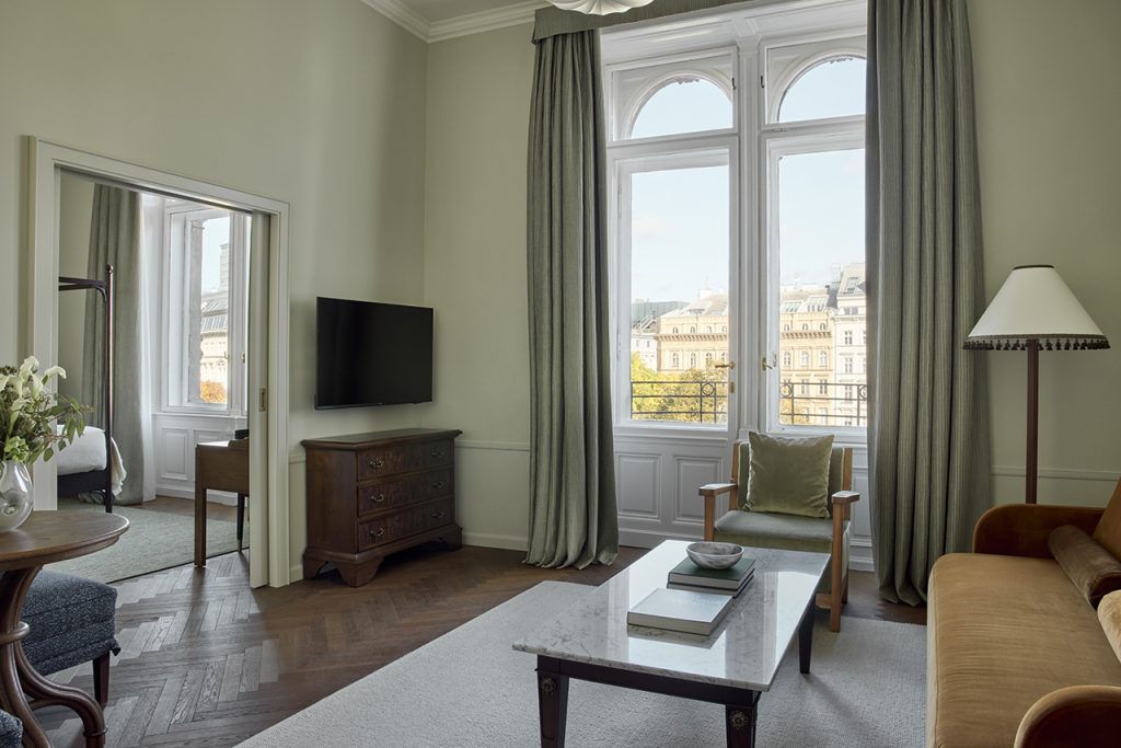 4 Palais Rudolf Suite hotel interior architecture by vienna architects archisphere